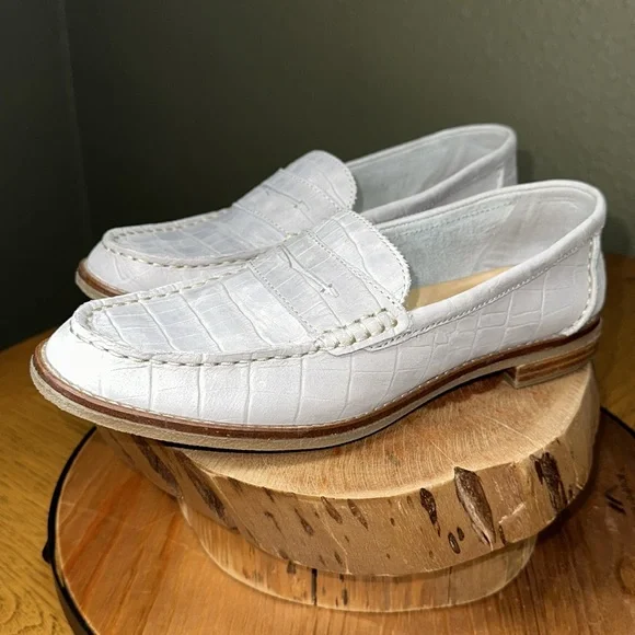 *LIKE NEW* SPERRY Seaport Croc Gray Nubuck Leather Penny Loafer - Picture 2 of 16
